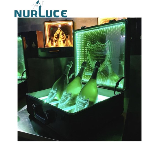 Customized Nightclub Bar LED Promotional Supplies LED Briefcase GEMEI 3 Bottles LED Champagne Bottle Briefcase VIP Service Suitcase 3 bottles Carrier Box Glorifier Presenter Cabinet Case